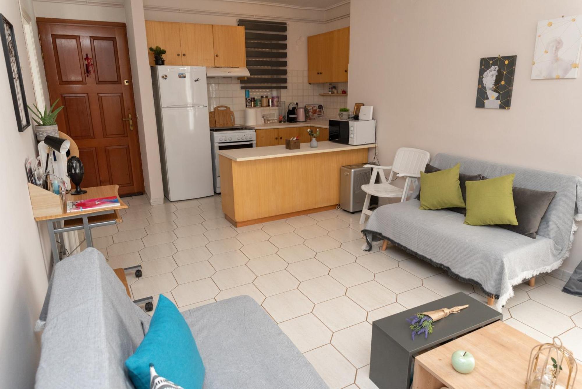 Bluehouse Apartment Porto Rafti Exterior photo
